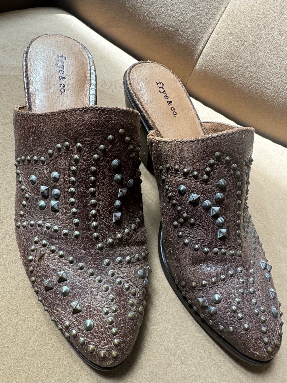 FRYE STUDDED SLIP ON BOOTS 9 | Women’s Brown Studded Suede Mule Heels 9